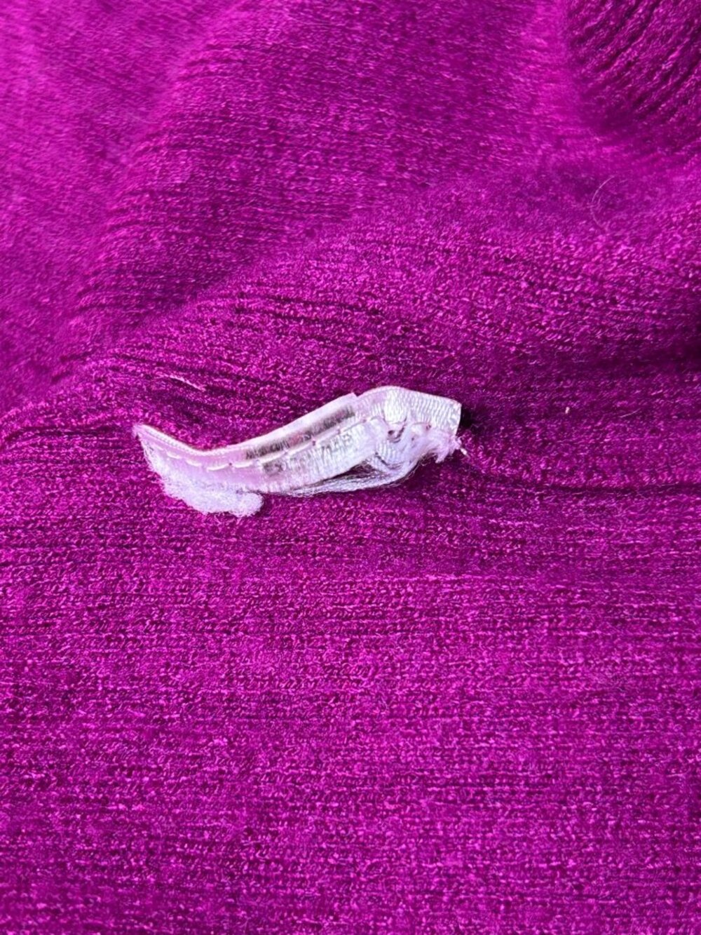 EXPRESS Mock Neck Sweater Tank Top Sz M Magenta Pink Purple Rib Knit Rayon Blend - Picture 4 of 4